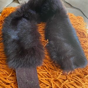 Genuine fur collar